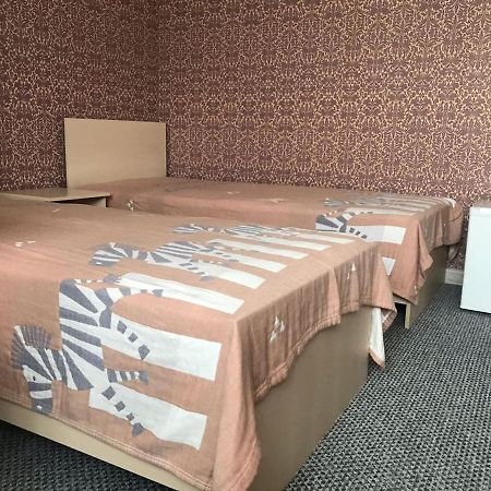 Auberge de jeunesse Makenty House Astana Extérieur photo